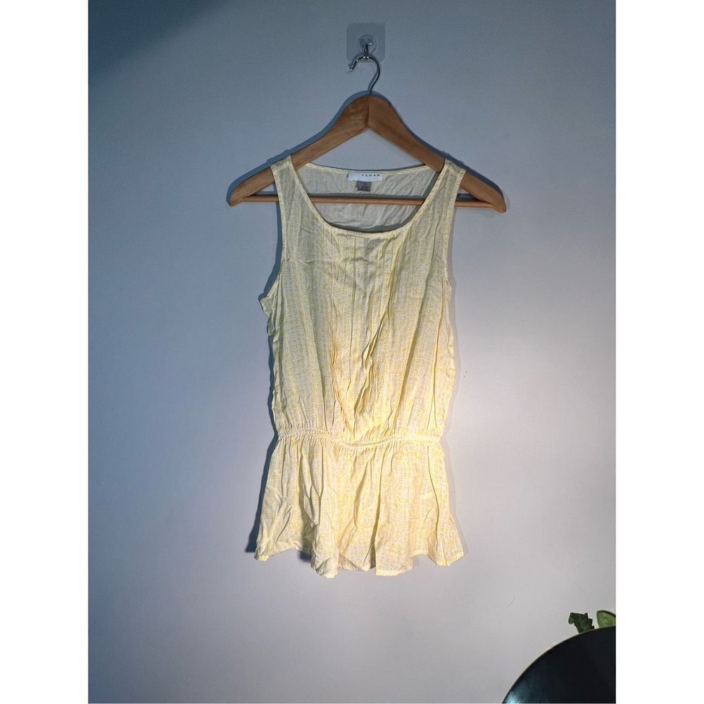 Yellow peplumb tank 